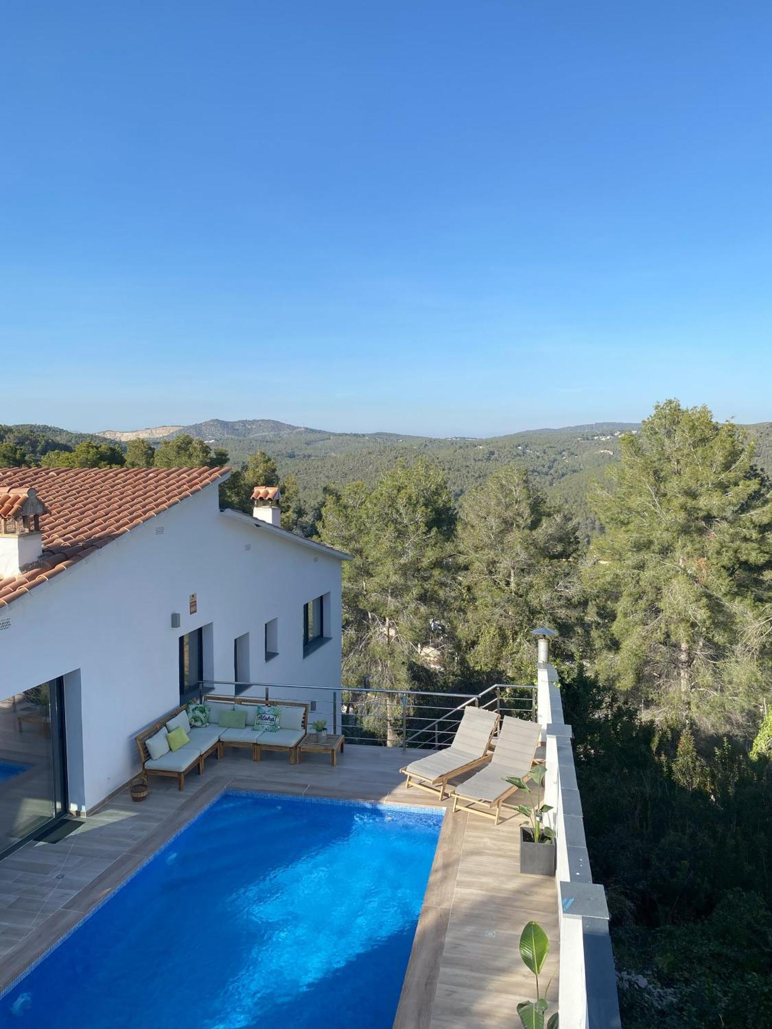 Villa Avril Piscina Privada Y Amplias Terrazas Оливелья Экстерьер фото