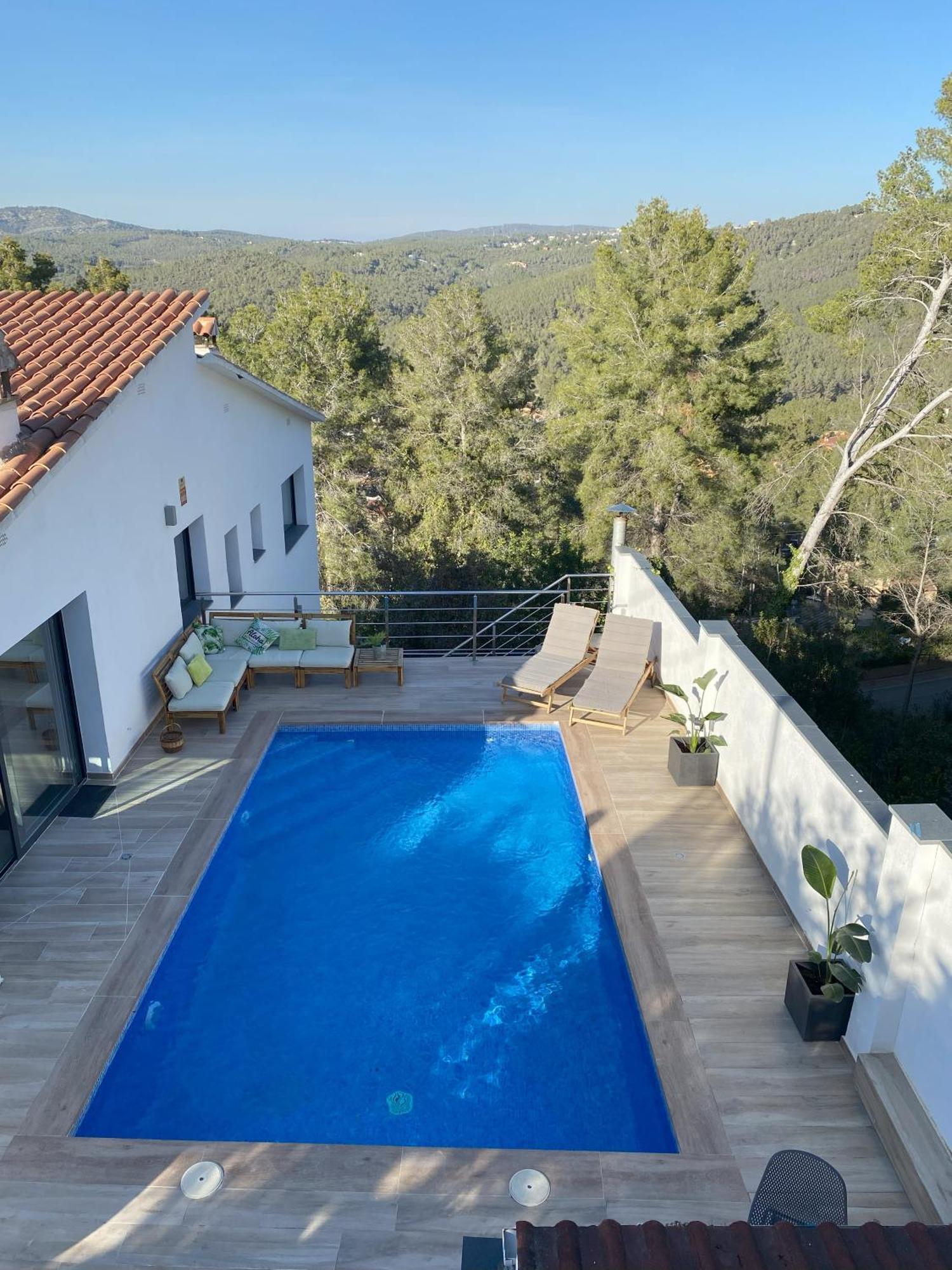 Villa Avril Piscina Privada Y Amplias Terrazas Оливелья Экстерьер фото